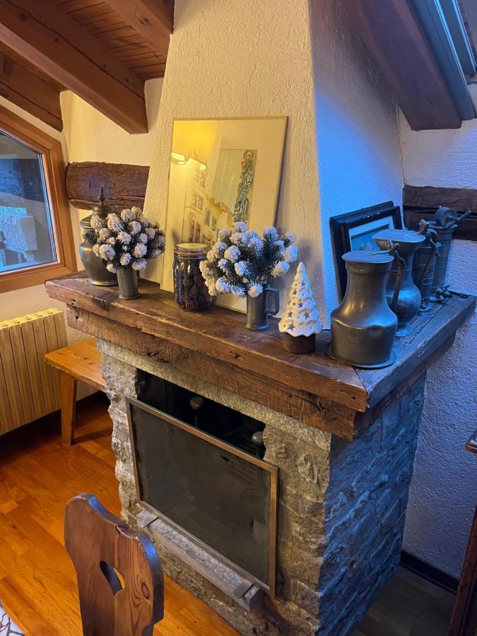 Chalet Blanc "La Mansarda" Apartment Курмайор Екстериор снимка