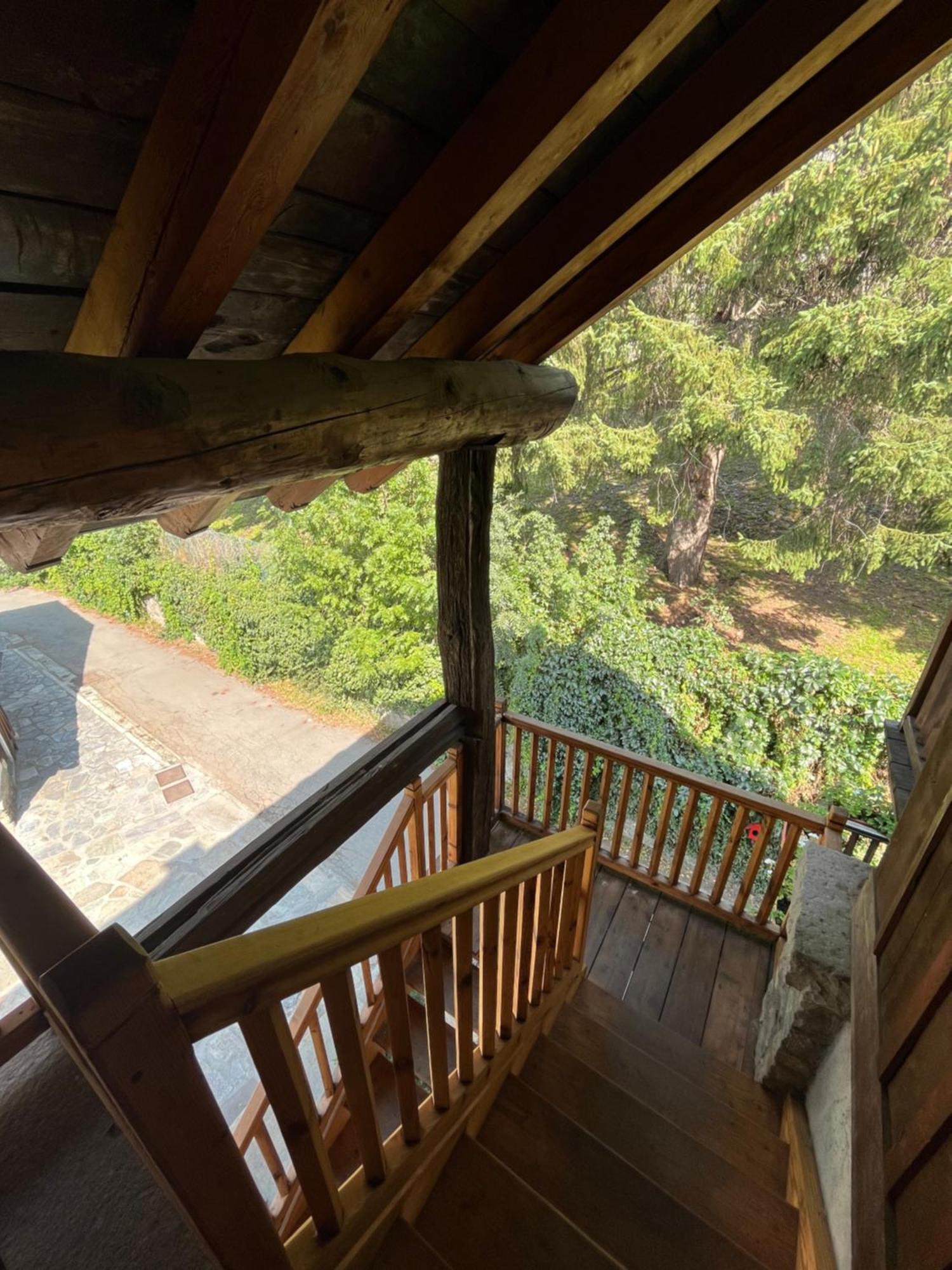 Chalet Blanc "La Mansarda" Курмайор Екстериор снимка